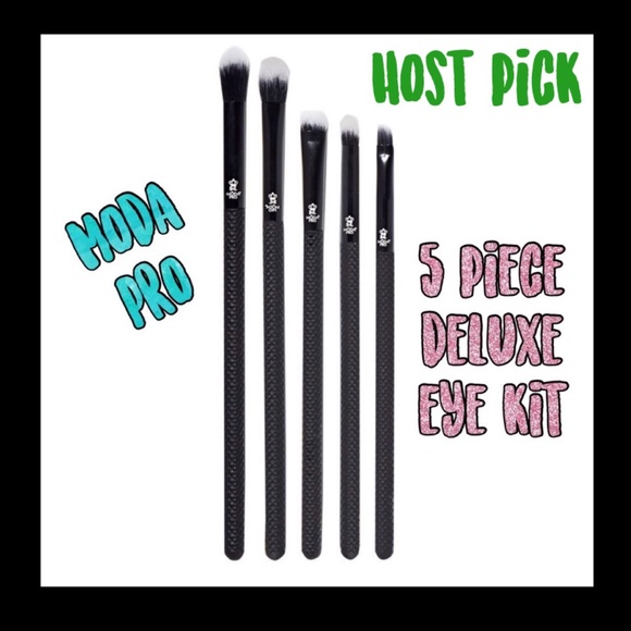 Moda Pro Other - 🌸NWT🌸Moda Pro 5 piece deluxe eye kit